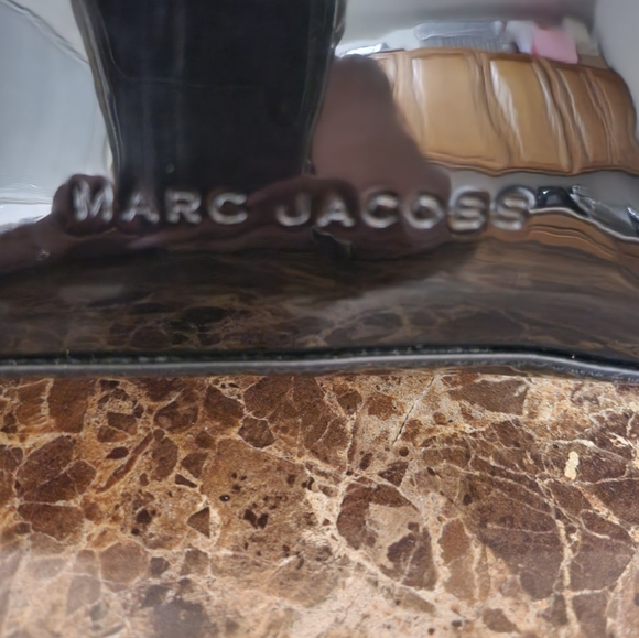 Marc Jacob's Patent Leather Pouch - Picture 4 of 6